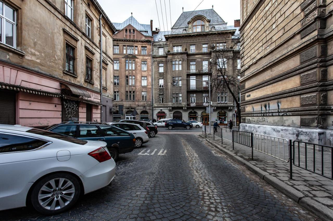 Sonata Apartment Lviv Eksteriør bilde